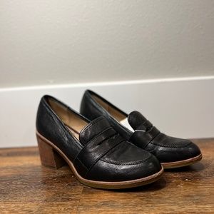 Sofft Leather Penny Loafer Block Heel